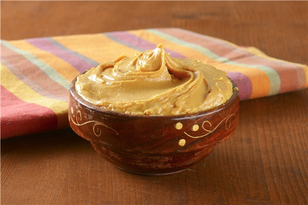 花生醬的做法 花生醬什么人不宜吃 花生醬的做法 花生醬什么人不宜吃