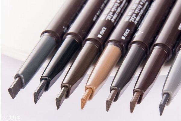 應(yīng)該怎么選擇眉筆呢 挑選眉筆有注意什么呢 應(yīng)該怎么選擇眉筆呢 挑選眉筆有注意什么呢