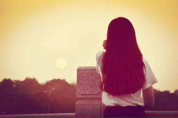 男生碰到喜歡的女生怎么辦 男生碰到喜歡的女生怎么表現(xiàn) 男生碰到喜歡的女生怎么辦 男生碰到喜歡的女生怎么表現(xiàn)