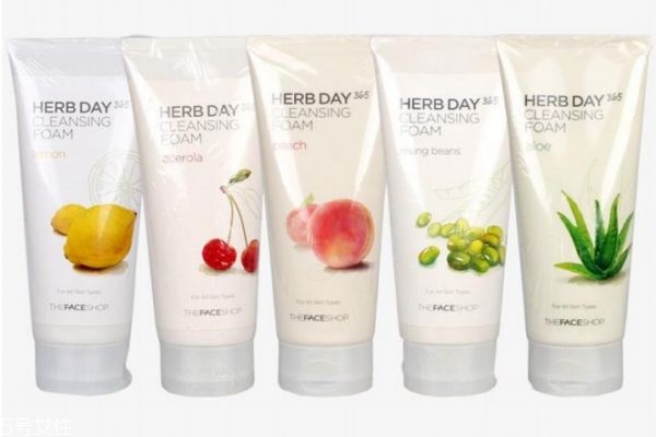 洗面奶一次擠多少 洗面奶用量多少合適 洗面奶一次擠多少 洗面奶用量多少合適