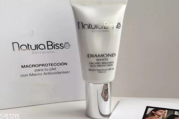 怎么選防曬霜 關于防曬的一些小知識你知道嗎 怎么選防曬霜 關于防曬的一些小知識你知道嗎