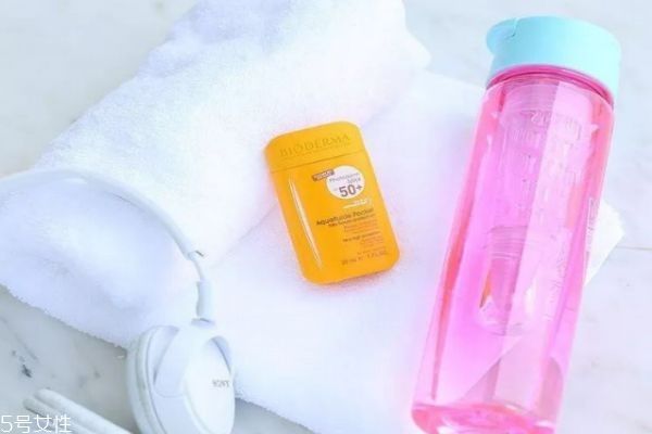 怎么選防曬霜 關于防曬的一些小知識你知道嗎 怎么選防曬霜 關于防曬的一些小知識你知道嗎