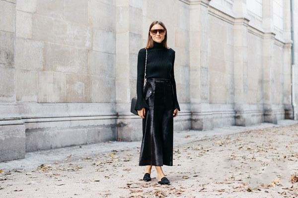 黑色長褲怎么搭配好看 黑色長褲怎么搭配顯瘦 黑色長褲怎么搭配好看 黑色長褲怎么搭配顯瘦