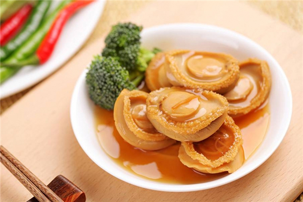 鮑魚怎么吃簡(jiǎn)單又營(yíng)養(yǎng) 餐桌上的美食 鮑魚怎么吃簡(jiǎn)單又營(yíng)養(yǎng) 餐桌上的美食