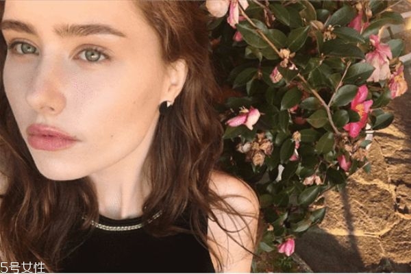 法令紋填充需要注意什么 脂肪填充法令紋毀容 法令紋填充需要注意什么 脂肪填充法令紋毀容