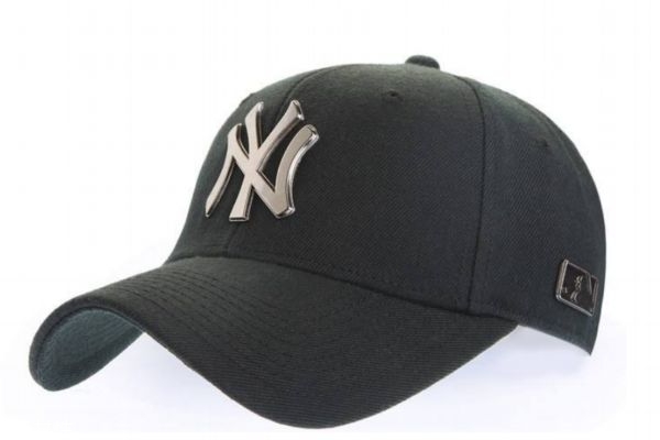 適合秋天的帽子有什么呢 帽子有什么種類呢 適合秋天的帽子有什么呢 帽子有什么種類呢