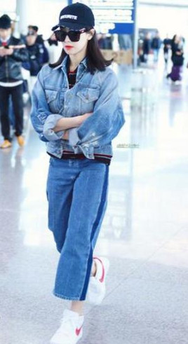 闊腿牛仔褲怎么搭配最好看 闊腿牛仔褲怎么搭配最好看