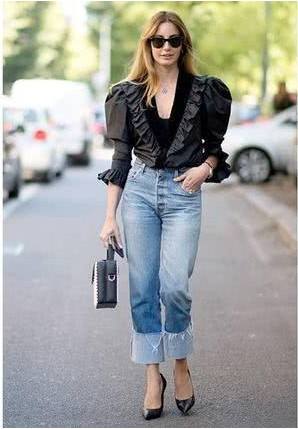 闊腿牛仔褲怎么搭配最好看 闊腿牛仔褲怎么搭配最好看