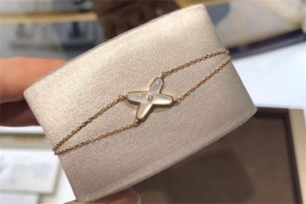 尚美巴黎liens手鏈多少錢 尚美巴黎liens手鏈寓意 尚美巴黎liens手鏈多少錢 尚美巴黎liens手鏈寓意