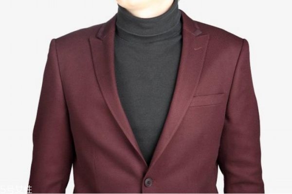 西裝應該怎么穿呢 一般什么時候需要穿西裝呢 西裝應該怎么穿呢 一般什么時候需要穿西裝呢