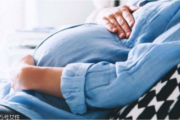 懷孕初期會(huì)肚子疼嗎 懷孕初期肚子疼的原因 懷孕初期會(huì)肚子疼嗎 懷孕初期肚子疼的原因