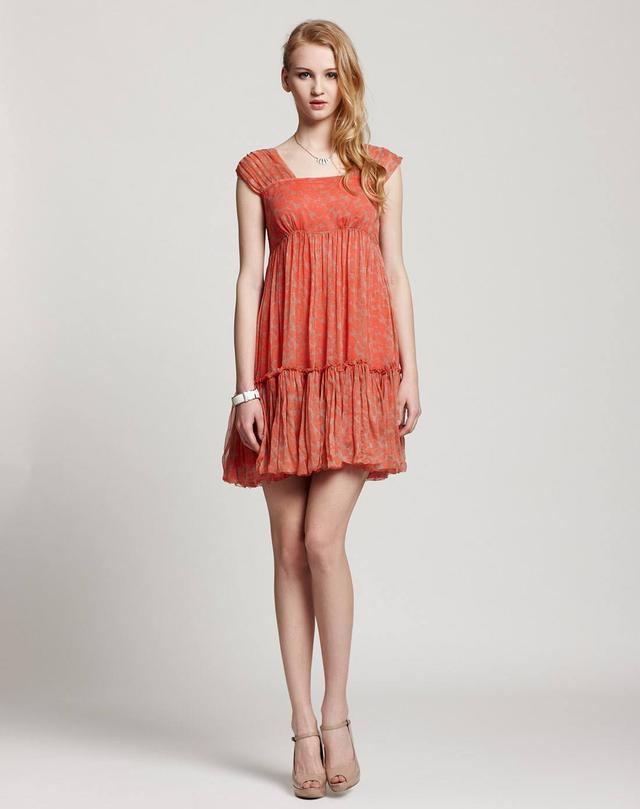 高腰褲適合什么人穿 高腰褲的優(yōu)點有這些 高腰褲適合什么人穿 高腰褲的優(yōu)點有這些