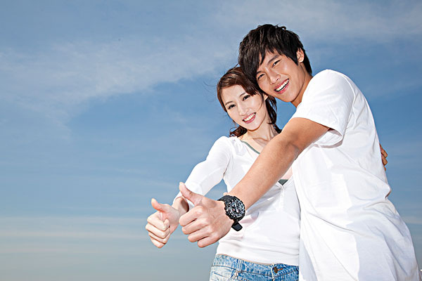 男朋友不說(shuō)話(huà)怎么辦 男朋友不說(shuō)話(huà)怎么逗他 