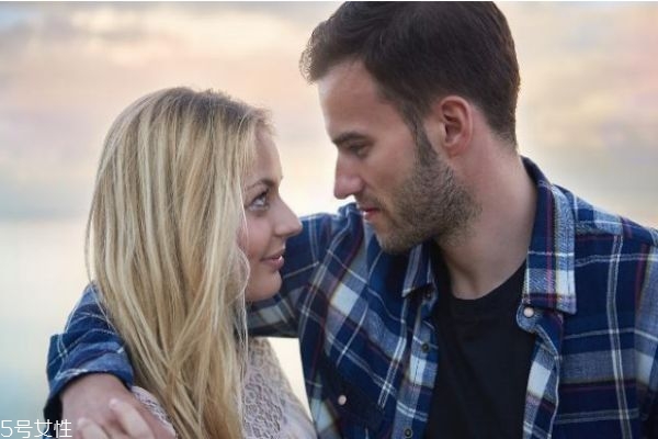 送男性朋友什么禮物比較好 男人內(nèi)心想收到的禮物 送男性朋友什么禮物比較好 男人內(nèi)心想收到的禮物