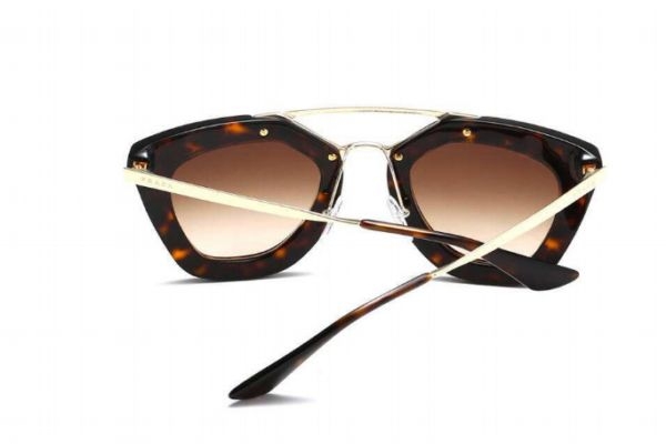 普拉達(dá)眼鏡怎么樣呢 普拉達(dá)眼鏡是什么檔次的呢 普拉達(dá)眼鏡怎么樣呢 普拉達(dá)眼鏡是什么檔次的呢