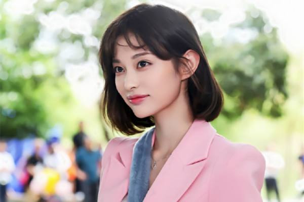 臉部左右不對(duì)稱怎么矯正 臉部左右不對(duì)稱的原因 臉部左右不對(duì)稱怎么矯正 臉部左右不對(duì)稱的原因