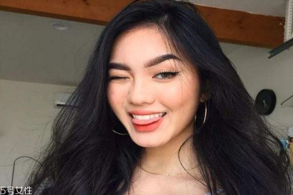 新手化妝有哪些誤區(qū) 新手化妝常見(jiàn)誤區(qū) 新手化妝有哪些誤區(qū) 新手化妝常見(jiàn)誤區(qū)