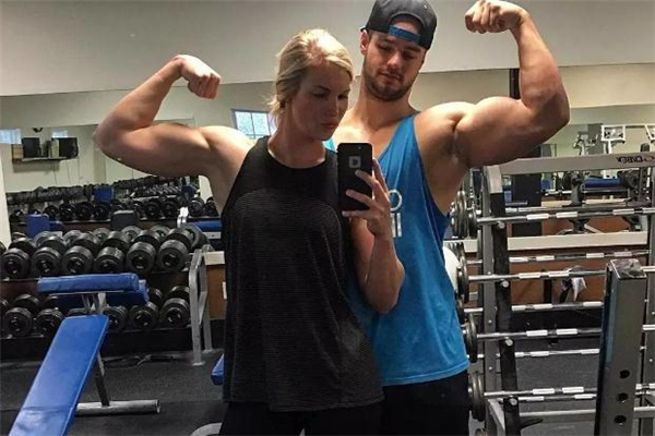 健身房怎么搭訕女生 健身房和女生搭訕開(kāi)場(chǎng)白 健身房怎么搭訕女生 健身房和女生搭訕開(kāi)場(chǎng)白