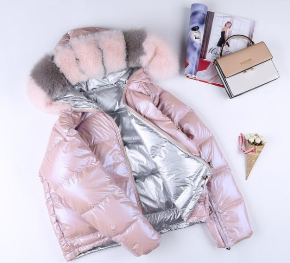 今年女款羽絨服流行什么顏色和款式 今年女款羽絨服流行什么顏色和款式