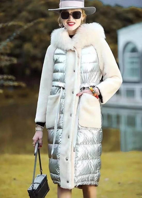 今年女款羽絨服流行什么顏色和款式 今年女款羽絨服流行什么顏色和款式