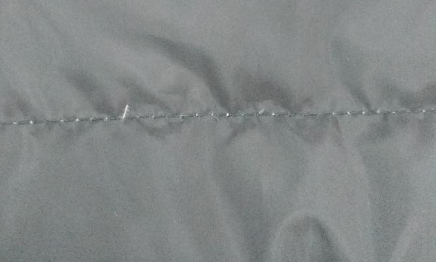 哪個牌子長款羽絨服不鉆絨 看工藝選擇 哪個牌子長款羽絨服不鉆絨 看工藝選擇