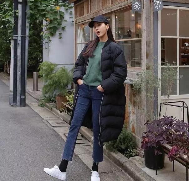 長款羽絨服內(nèi)搭什么好看 越簡單越經(jīng)典 長款羽絨服內(nèi)搭什么好看 越簡單越經(jīng)典