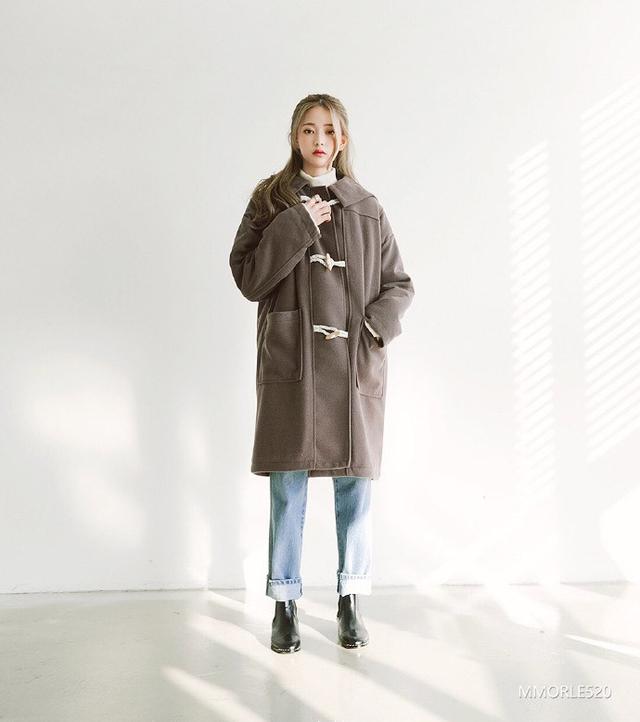 長款羽絨服內(nèi)搭什么好看 越簡單越經(jīng)典 長款羽絨服內(nèi)搭什么好看 越簡單越經(jīng)典