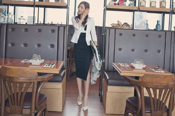 包臀裙搭什么上衣好看 包臀裙適合什么鞋子 包臀裙搭什么上衣好看 包臀裙適合什么鞋子