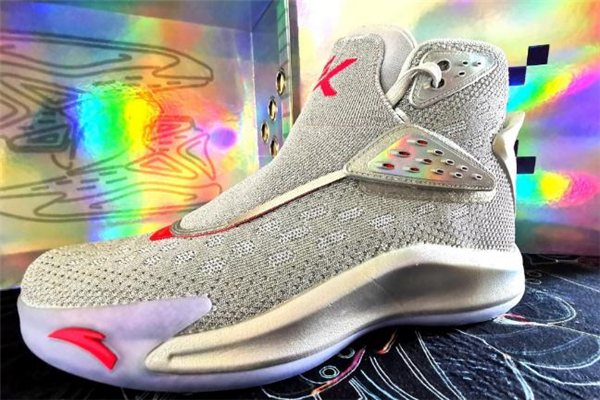 安踏kt5水晶球開箱測評 kt5水晶球是限量嗎 安踏kt5水晶球開箱測評 kt5水晶球是限量嗎