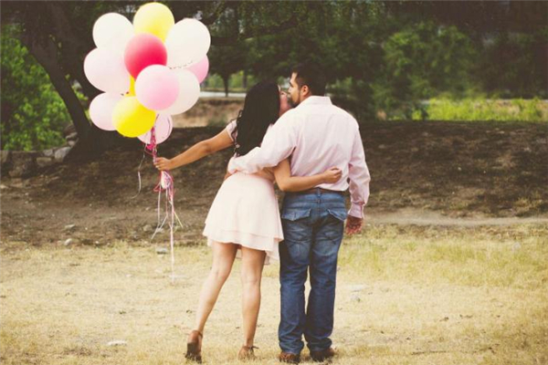 女生問你喜歡我什么怎么回答 你喜歡我什么標(biāo)準(zhǔn)答案 女生問你喜歡我什么怎么回答 你喜歡我什么標(biāo)準(zhǔn)答案