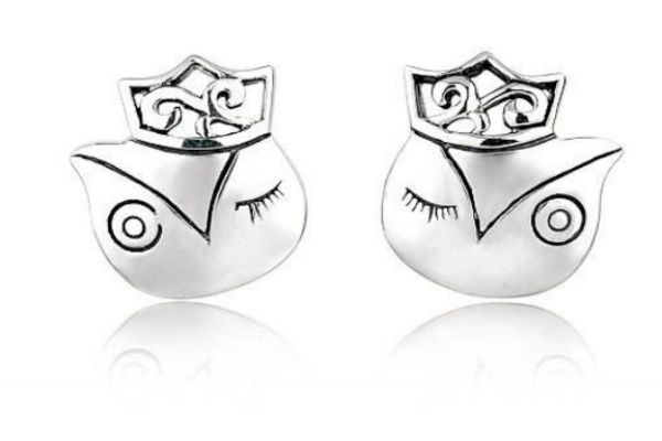 曼古銀是什么檔次的品牌呢 曼古銀怎么鑒別真假呢 曼古銀是什么檔次的品牌呢 曼古銀怎么鑒別真假呢