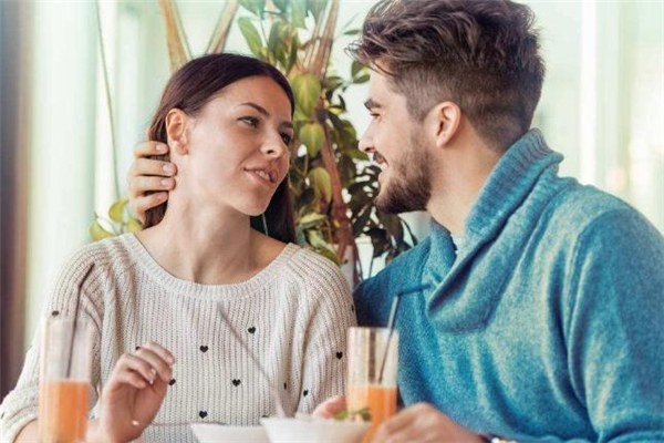 女生說沒胃口怎么回復 女朋友沒胃口吃飯怎么哄 女生說沒胃口怎么回復 女朋友沒胃口吃飯怎么哄