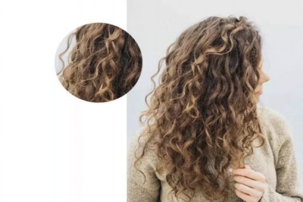 羊毛卷怎樣才不顯老氣 羊毛卷適合什么顏色 羊毛卷怎樣才不顯老氣 羊毛卷適合什么顏色