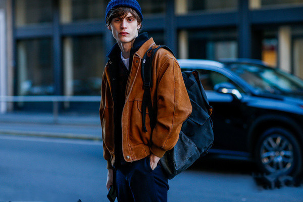 男士帥氣吸睛的外套有哪些 秋季男裝新款?yuàn)A克有哪些 男士帥氣吸睛的外套有哪些 秋季男裝新款?yuàn)A克有哪些