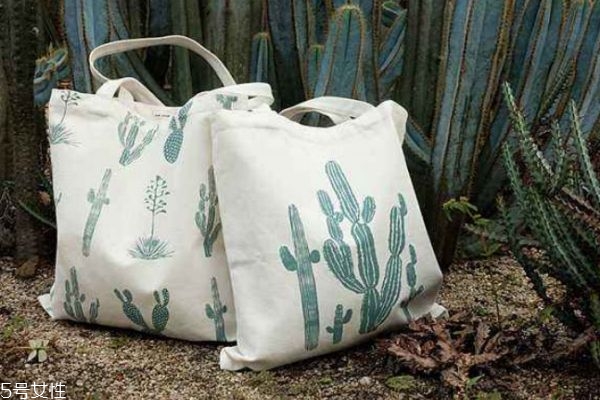 帆布包有幾種類型 帆布包一般是什么顏色呢 帆布包有幾種類型 帆布包一般是什么顏色呢