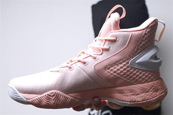 安踏kt5外場版有什么區(qū)別 kt5外場版耐磨嗎 安踏kt5外場版有什么區(qū)別 kt5外場版耐磨嗎