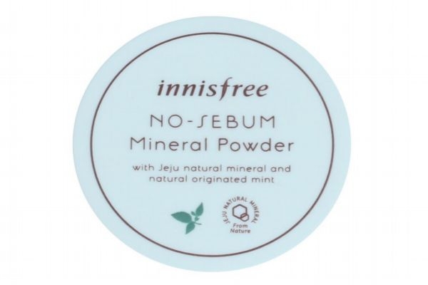 定妝粉和散粉有什么區(qū)別 散粉和定妝粉的區(qū)別 定妝粉和散粉有什么區(qū)別 散粉和定妝粉的區(qū)別