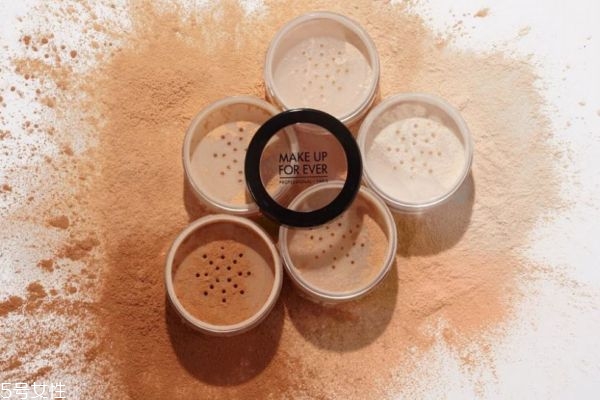 散粉怎么使用 散粉的使用技巧 散粉怎么使用 散粉的使用技巧