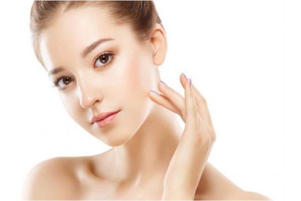 秋季皮膚干燥的原因 秋冬季護膚補水小常識 秋季皮膚干燥的原因 秋冬季護膚補水小常識