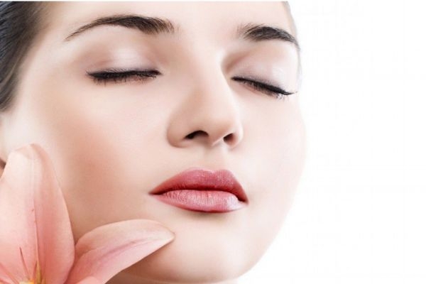 太陽穴為什么老長(zhǎng)痘痘呢 太陽穴長(zhǎng)痘痘原因是什么呢 太陽穴為什么老長(zhǎng)痘痘呢 太陽穴長(zhǎng)痘痘原因是什么呢