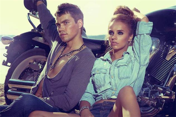 女生說早安怎么回復(fù) 女生說早安是喜歡男生嗎 女生說早安怎么回復(fù) 女生說早安是喜歡男生嗎