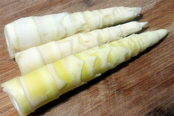 哺乳期可以吃冬筍嗎 哺乳期吃冬筍會(huì)回奶嗎 哺乳期可以吃冬筍嗎 哺乳期吃冬筍會(huì)回奶嗎