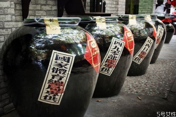 醋主要成分是什么呢 醋有什么營養(yǎng)價值呢 醋主要成分是什么呢 醋有什么營養(yǎng)價值呢