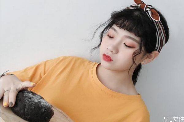 怎樣和女孩子聊天 和女生聊天不得不學的三個搭訕技巧 怎樣和女孩子聊天 和女生聊天不得不學的三個搭訕技巧