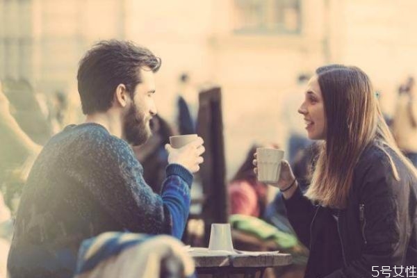 情侶約會(huì)聊天發(fā)生爭吵怎么辦 約會(huì)聊天冷場怎么辦 情侶約會(huì)聊天發(fā)生爭吵怎么辦 約會(huì)聊天冷場怎么辦