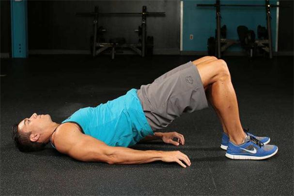 直腿臀橋怎么做 直腿臀橋動作標(biāo)準(zhǔn) 直腿臀橋怎么做 直腿臀橋動作標(biāo)準(zhǔn)