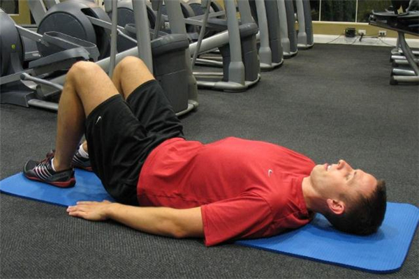 直腿臀橋怎么做 直腿臀橋動作標(biāo)準(zhǔn) 直腿臀橋怎么做 直腿臀橋動作標(biāo)準(zhǔn)