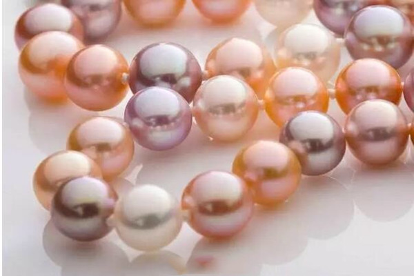 愛迪生珍珠哪個(gè)顏色貴 愛迪生珍珠價(jià)格如何 愛迪生珍珠哪個(gè)顏色貴 愛迪生珍珠價(jià)格如何