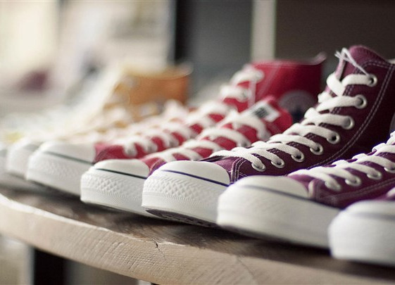 鞋子買大了一碼怎么辦 鞋子買大了怎么補救 鞋子買大了一碼怎么辦 鞋子買大了怎么補救