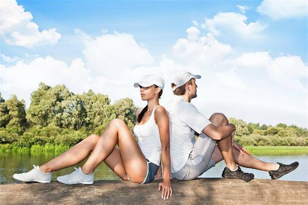 如何確定對(duì)方是真的愛你 如何確定對(duì)方是不是對(duì)的人 如何確定對(duì)方是真的愛你 如何確定對(duì)方是不是對(duì)的人